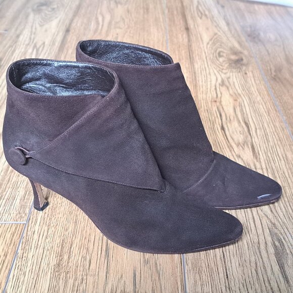Manolo Blahnik Dark Brown Suede Ankle Boots - EU 37.5 - Picture 2 of 5
